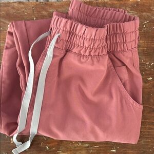 Figs Women's High Waisted Yola Straight Leg Pants in Mauve